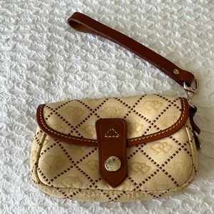 Vintage Dooney and Bourke wristlet